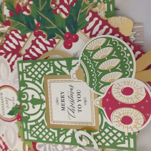 Anna Griffin Christmas Collage Collection - Picture 4 of 8